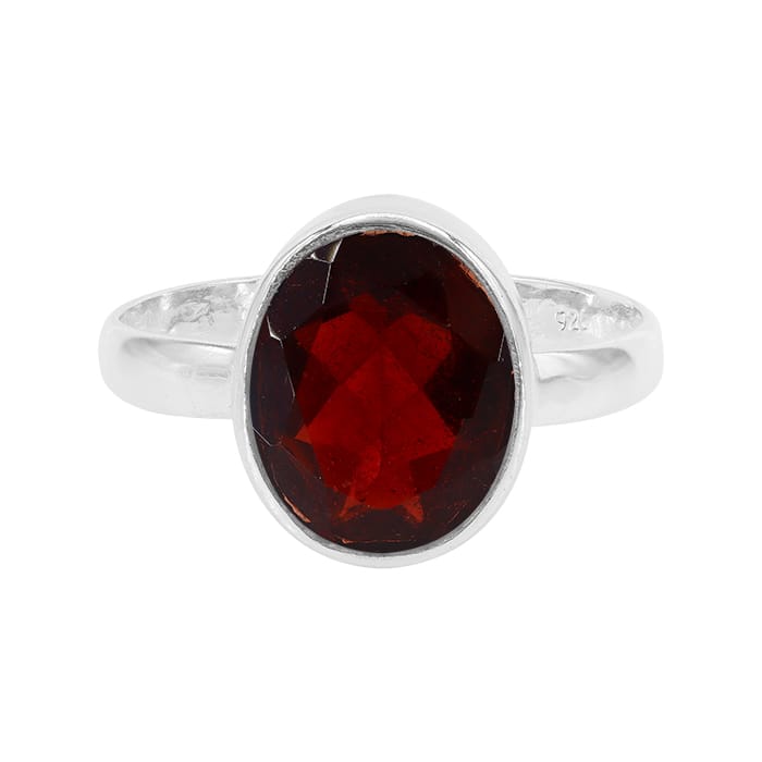 Oval Garnet Silver Ring