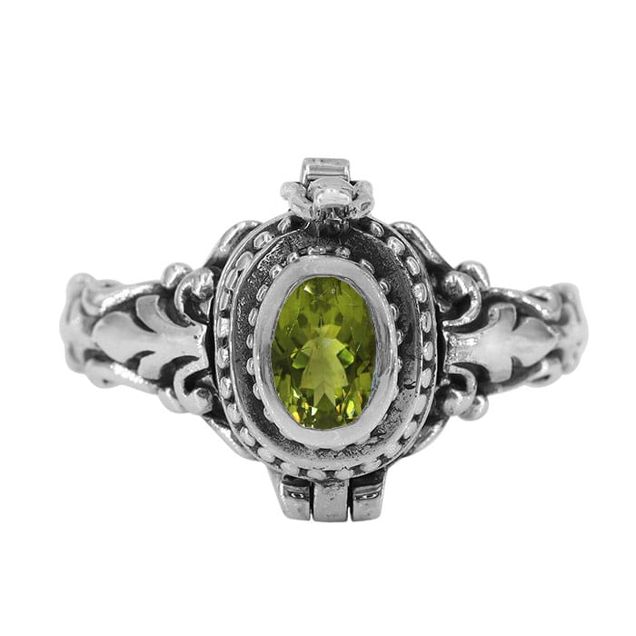 Peridot Poison Silver Ring