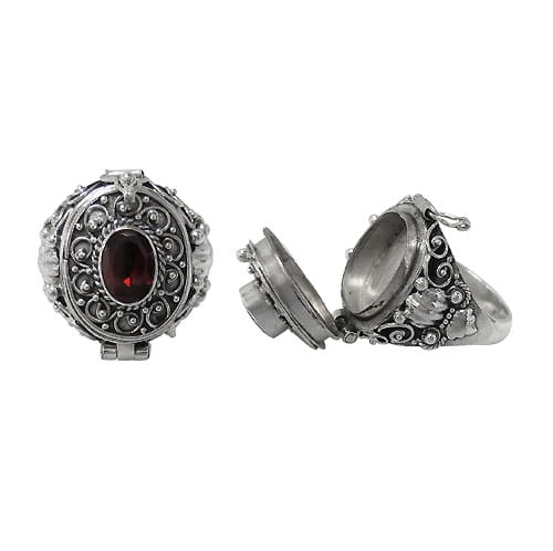 Width Garnet Silver Ring